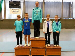 Die fünf Büttelborner beim Wettkampf in Darmstadt