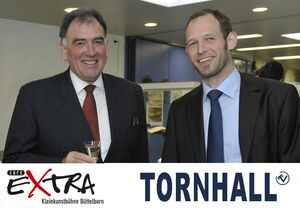 Bürgermeister Andreas Rotzinger und der TVB-Vorsitzende Kai Friedmann besiegelten vor zwei Wochen mit einem Gläschen Sekt den Kooperationsvertrag