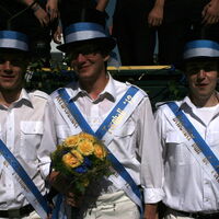 Sind jetzt wieder ganz normale Kerweborsch: Lars, Jochen und Michi